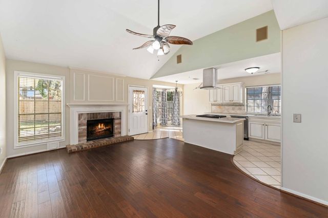 19927 Teller Boulevard, Spring, TX 77388