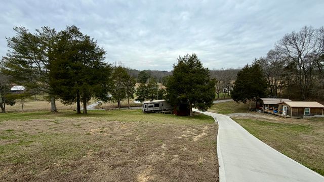 800 Old Mill Road, Dayton, TN 37321