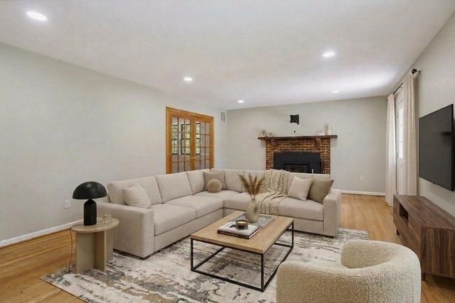 25509 JONNIE CT, Gaithersburg, MD 20882