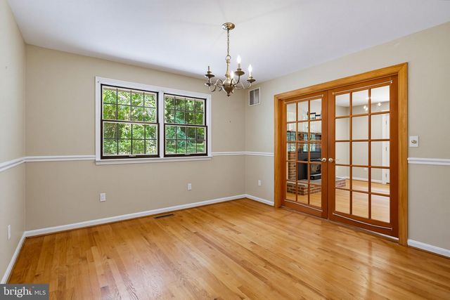 25509 JONNIE CT, Gaithersburg, MD 20882