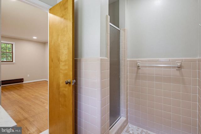 25509 JONNIE CT, Gaithersburg, MD 20882
