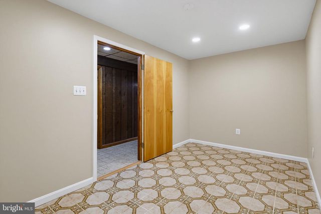 25509 JONNIE CT, Gaithersburg, MD 20882