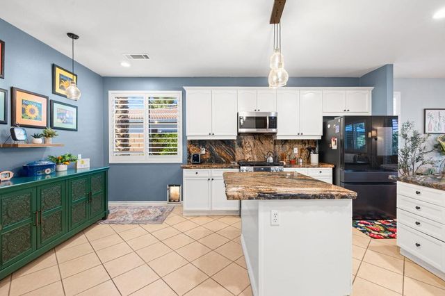 48124 Chandler Court, Indio, CA 92201