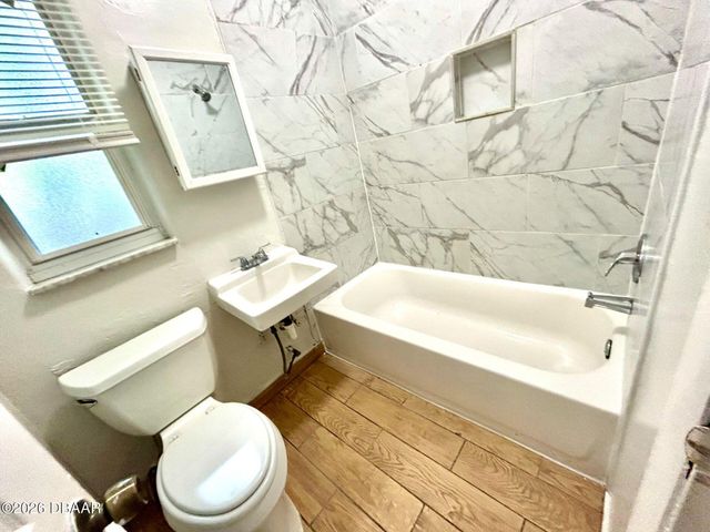 430 N Charles St Apt 2, Daytona Beach, FL 32114