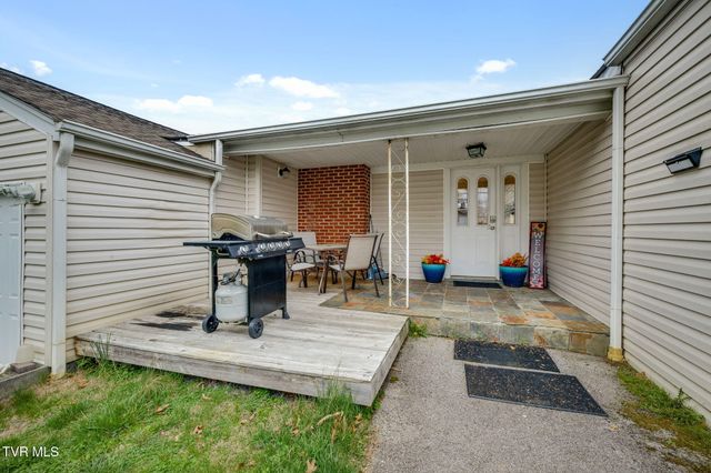 1326 Valley Drive, Bristol, TN 37620