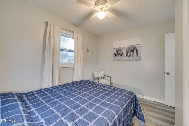 1326 Valley Drive, Bristol, TN 37620