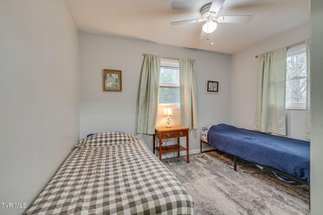 1326 Valley Drive, Bristol, TN 37620