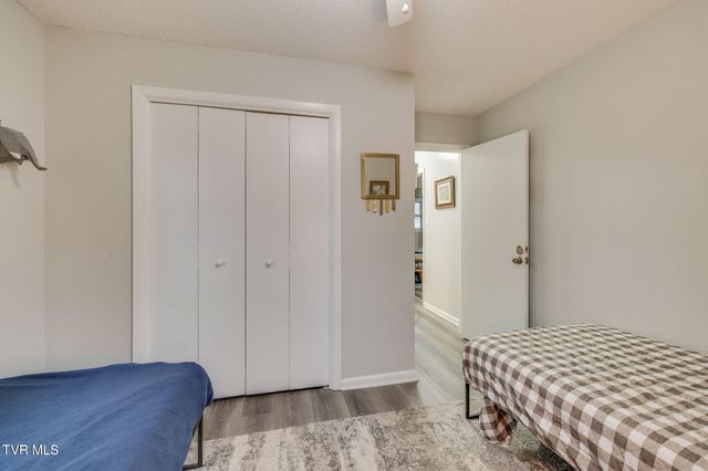 1326 Valley Drive, Bristol, TN 37620