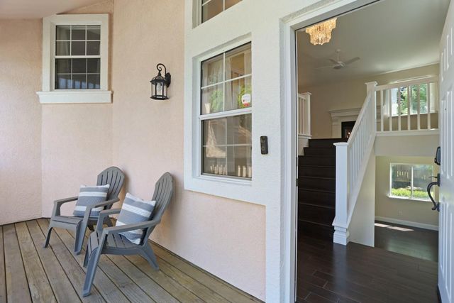 512 Mockingbird Dr, Lodi, CA 95240
