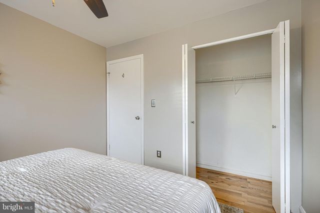 111 S CASTLE ST, Baltimore, MD 21231