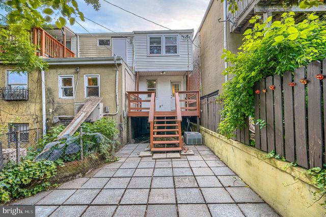 111 S CASTLE ST, Baltimore, MD 21231