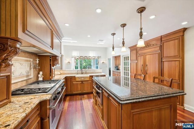 15 Hamilton Road, Morristown Town, NJ 07960