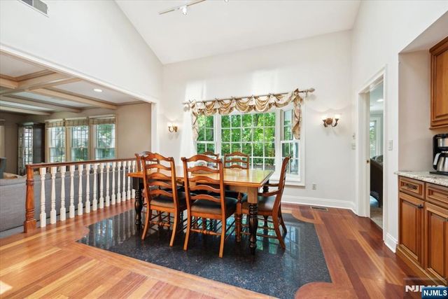 15 Hamilton Road, Morristown Town, NJ 07960
