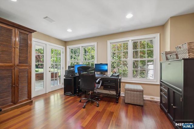 15 Hamilton Road, Morristown Town, NJ 07960