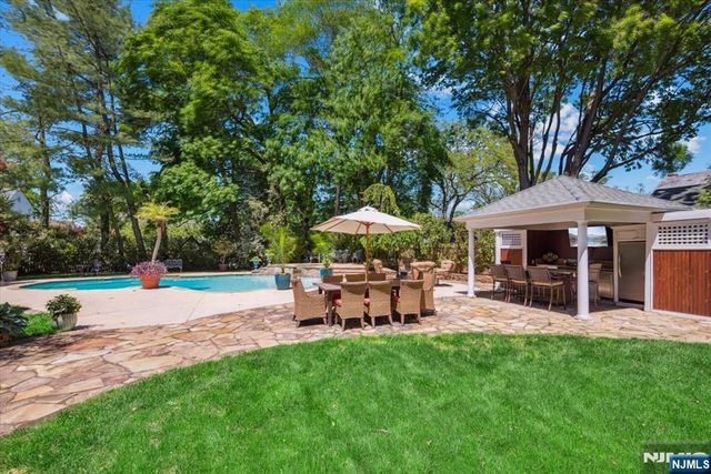15 Hamilton Road, Morristown Town, NJ 07960