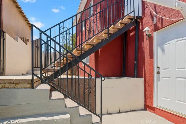 1178 Buelah, Los Angeles, CA 90063