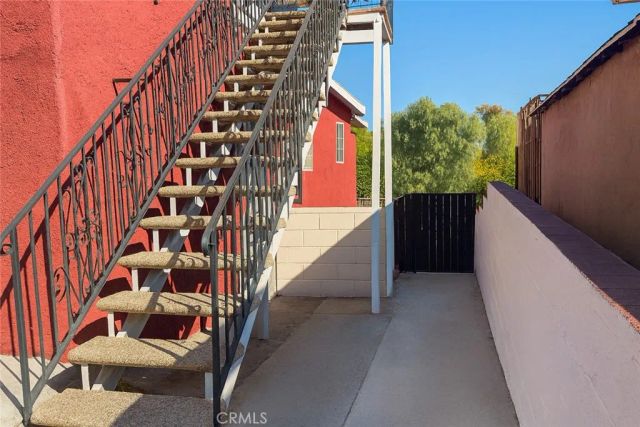 1178 Buelah, Los Angeles, CA 90063