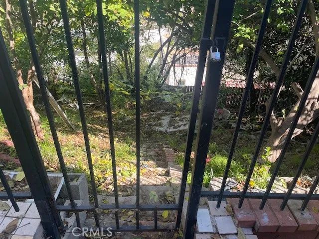 1178 Buelah, Los Angeles, CA 90063