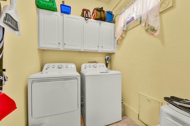 3017 Bernardo De Galvez Avenue, Galveston, TX 77550