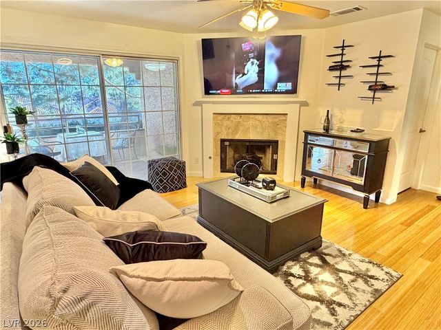 2200 South Fort Apache Road 2152, Las Vegas, NV 89117