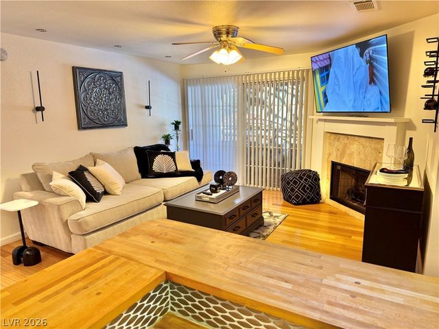 2200 South Fort Apache Road 2152, Las Vegas, NV 89117