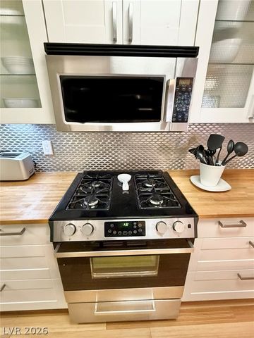 2200 South Fort Apache Road 2152, Las Vegas, NV 89117