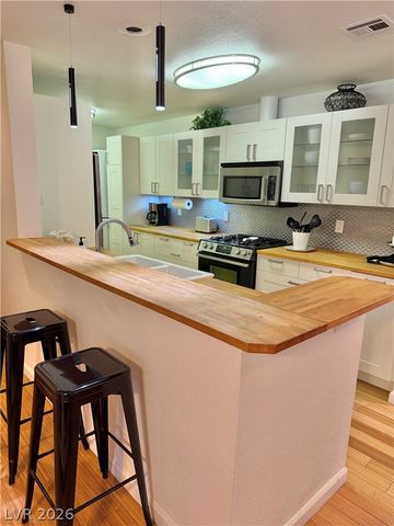 2200 South Fort Apache Road 2152, Las Vegas, NV 89117