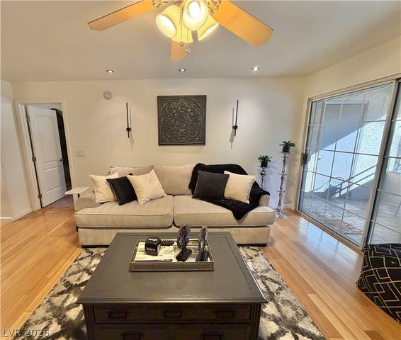 2200 South Fort Apache Road 2152, Las Vegas, NV 89117