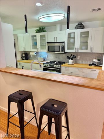 2200 South Fort Apache Road 2152, Las Vegas, NV 89117