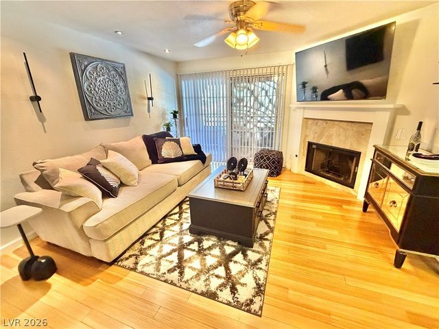 2200 South Fort Apache Road 2152, Las Vegas, NV 89117