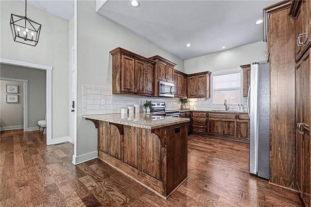 28339 W 164th Street, Gardner, KS 66030