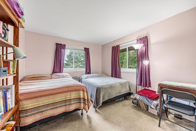 2337 Four Seasons Parkway, Crown Point, IN 46307