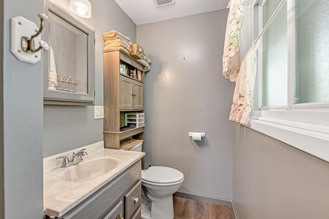2337 Four Seasons Parkway, Crown Point, IN 46307