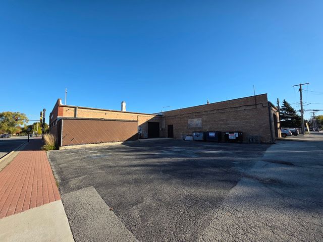 3625 W 95th Street, Evergreen Park, IL 60805