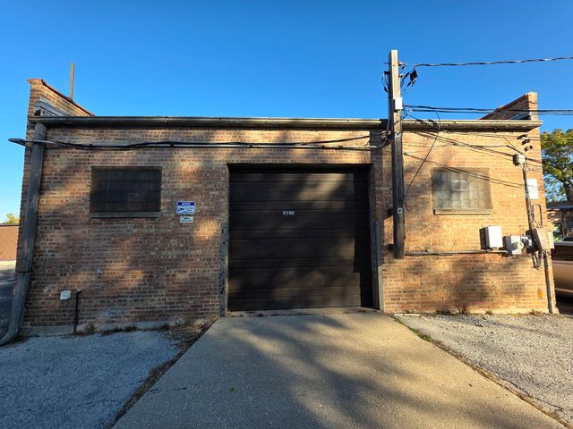 3625 W 95th Street, Evergreen Park, IL 60805