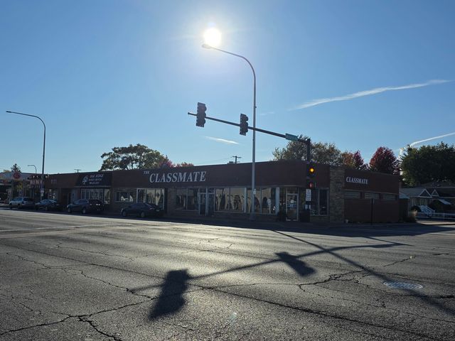 3625 W 95th Street, Evergreen Park, IL 60805