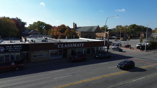 3625 W 95th Street, Evergreen Park, IL 60805