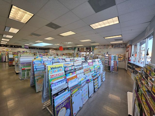 3625 W 95th Street, Evergreen Park, IL 60805