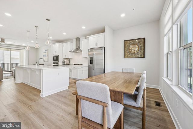 3821 TUSSICA WAY, Fairfax, VA 22030