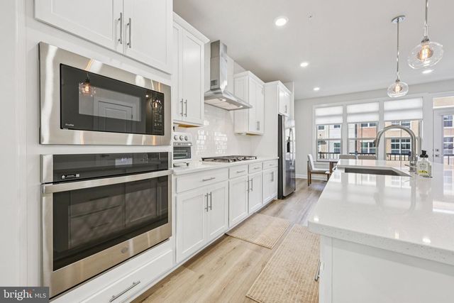 3821 TUSSICA WAY, Fairfax, VA 22030