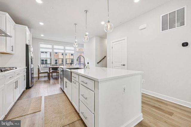 3821 TUSSICA WAY, Fairfax, VA 22030