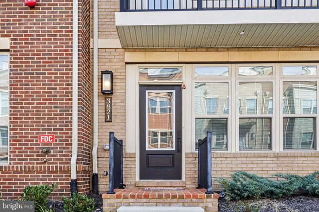 3821 TUSSICA WAY, Fairfax, VA 22030