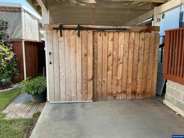 5422 Portland #35 Rd NE 35, Salem, OR 97305