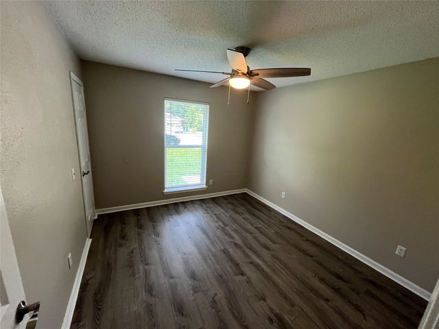 1009 Foxe Basin Drive, Garland, TX 75040