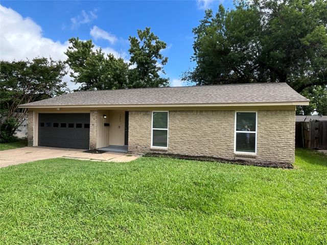1009 Foxe Basin Drive, Garland, TX 75040