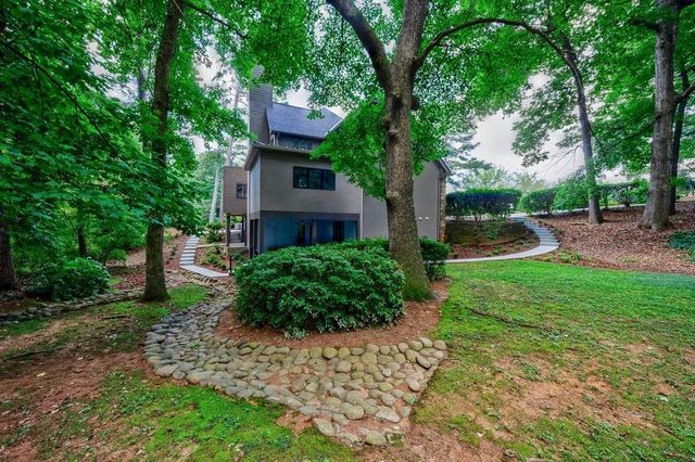 459 Atlanta Country Club Drive, Marietta, GA 30067