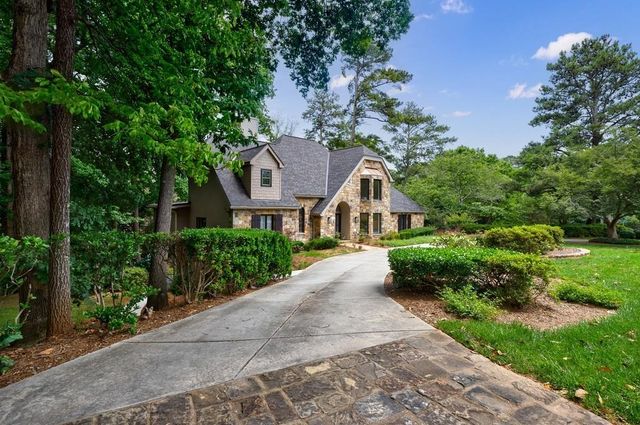 459 Atlanta Country Club Drive, Marietta, GA 30067
