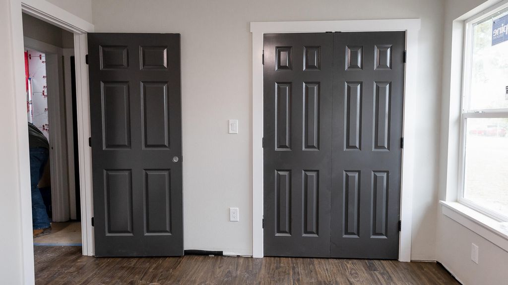 Image 10 of property listing at 909 Murphy Street, San Angelo, TX 76903
