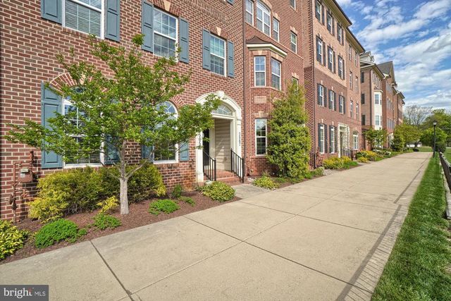 3565 HOLBORN PL, Frederick, MD 21704