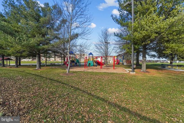3565 HOLBORN PL, Frederick, MD 21704